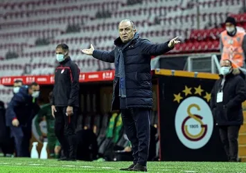 Galatasaray'da kadro yeniden şekilleniyor