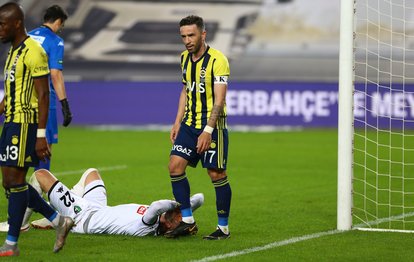 Son dakika spor haberi: Fenerbahçe’ye Gökhan Gönül’den kötü haber! Başakşehir maçında...