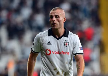 Beşiktaş - Gökhan Töre görüşmesi sona erdi!