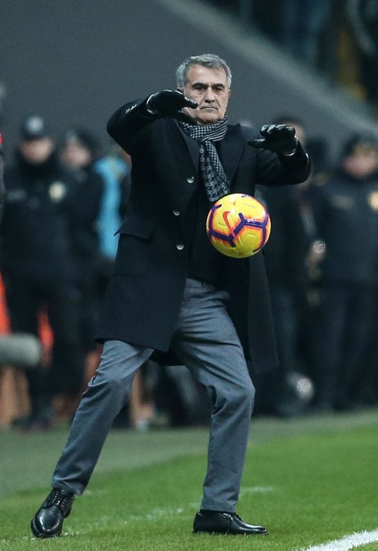 Şenol Güneş’ten istifa yanıtı!