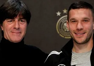 Lukas Podolski, milli formaya veda ediyor