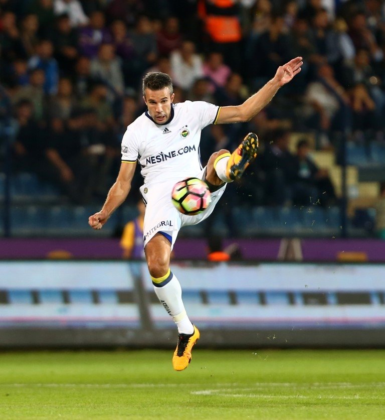 Yeni transfer Robin van Persie