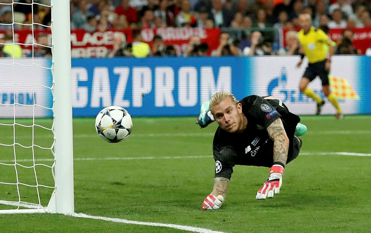 Karius’tan flaş ayrılık açıklaması!
