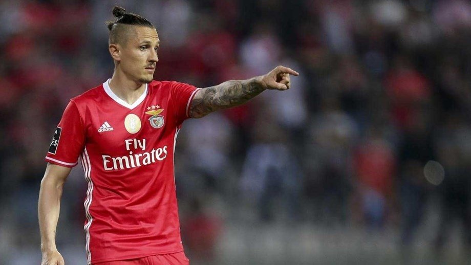 Fenerbahçe’nin transferdeki hedefi Benfica’dan!