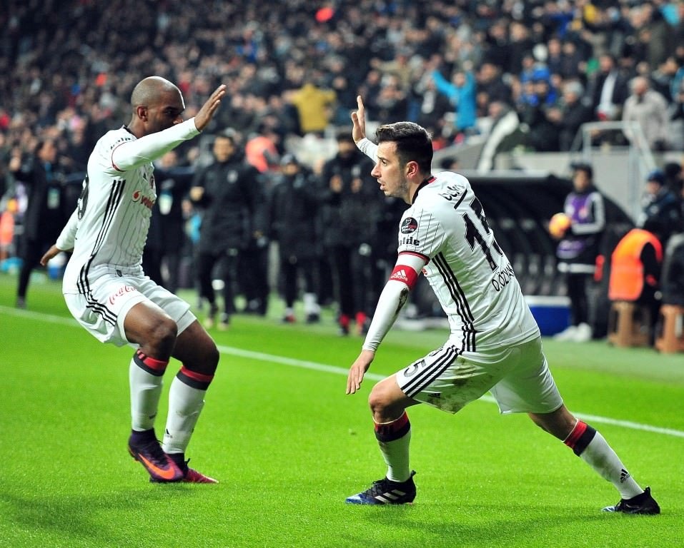 Beşiktaş-Atiker Konyaspor karşılaşmasından kareler