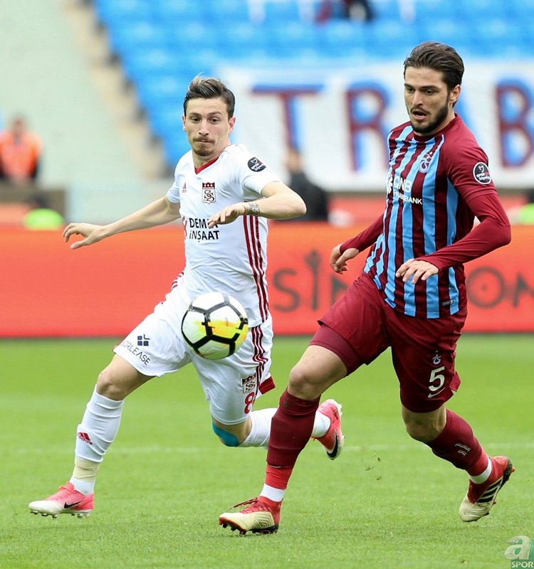 Fenerbahçe’den Mert Hakan Yandaş’a çılgın teklif!