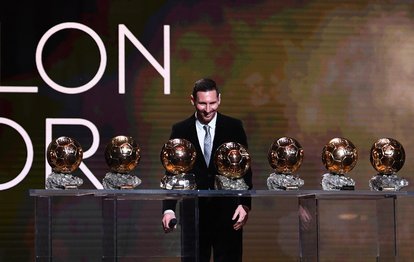 2021 Ballon d’Or’un kazananı Lionel Messi!