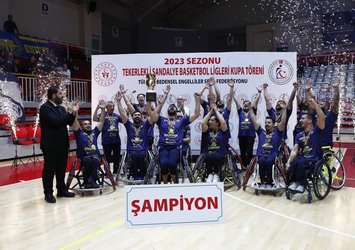 Basketbolda şampiyon F.Bahçe!