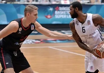 Beşiktaş Sompo Japan evinde güldü