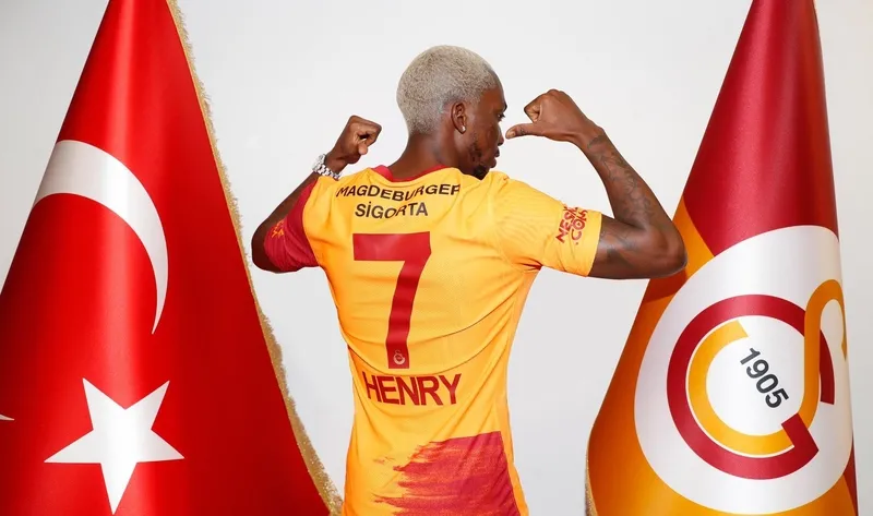 Galatasaray yeni transfer Henry Onyekuru'yu KAP'a bildirdi! - 1