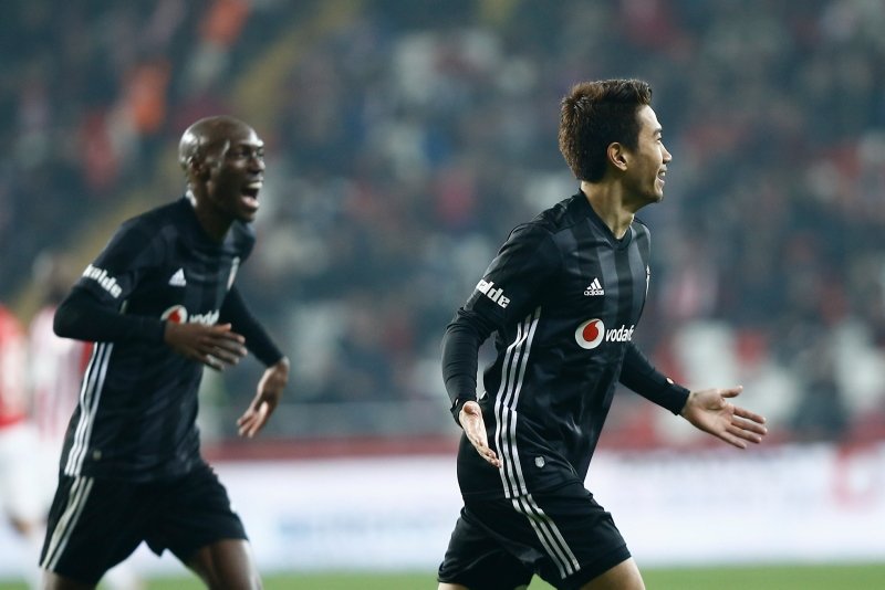 Dünya Shinji Kagawa’yı konuşuyor!