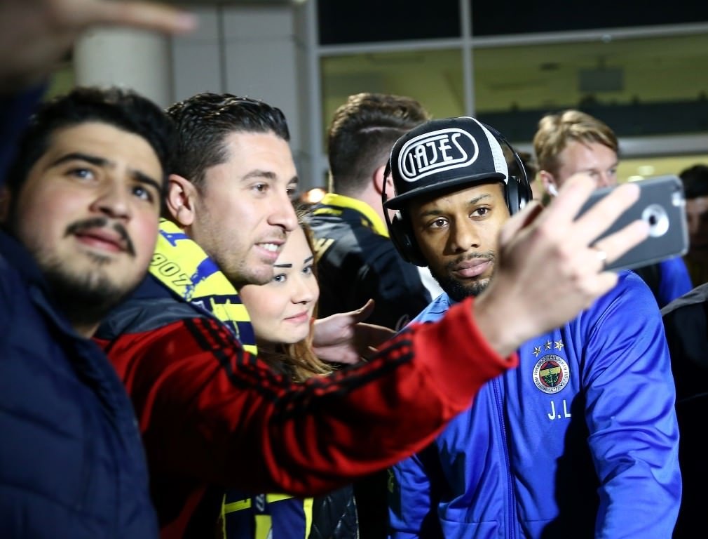 Fenerbahçe, Antalya’ya gitti