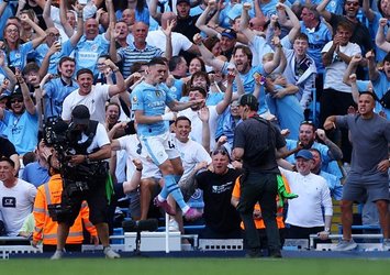 Premier Lig'de şampiyon Manchester City!