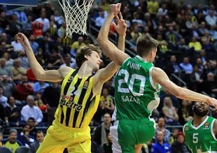 Fenerbahçe, Unics Kazan'a takıldı