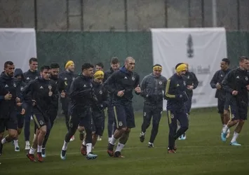 Fenerbahçe rakiplerini gücüyle ezecek