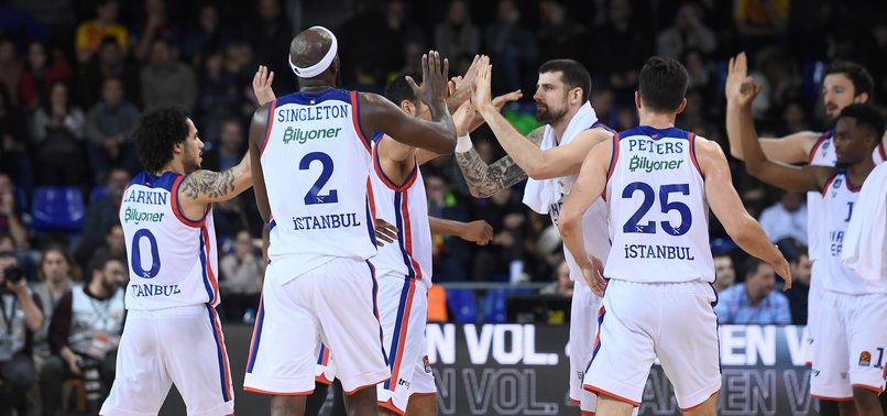 anadolu efes barcelona ile ilgili görsel sonucu