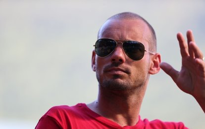 Wesley Sneijder’den geriye dönüş sinyali!