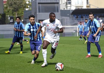 Pendik 3 attı 3 aldı!