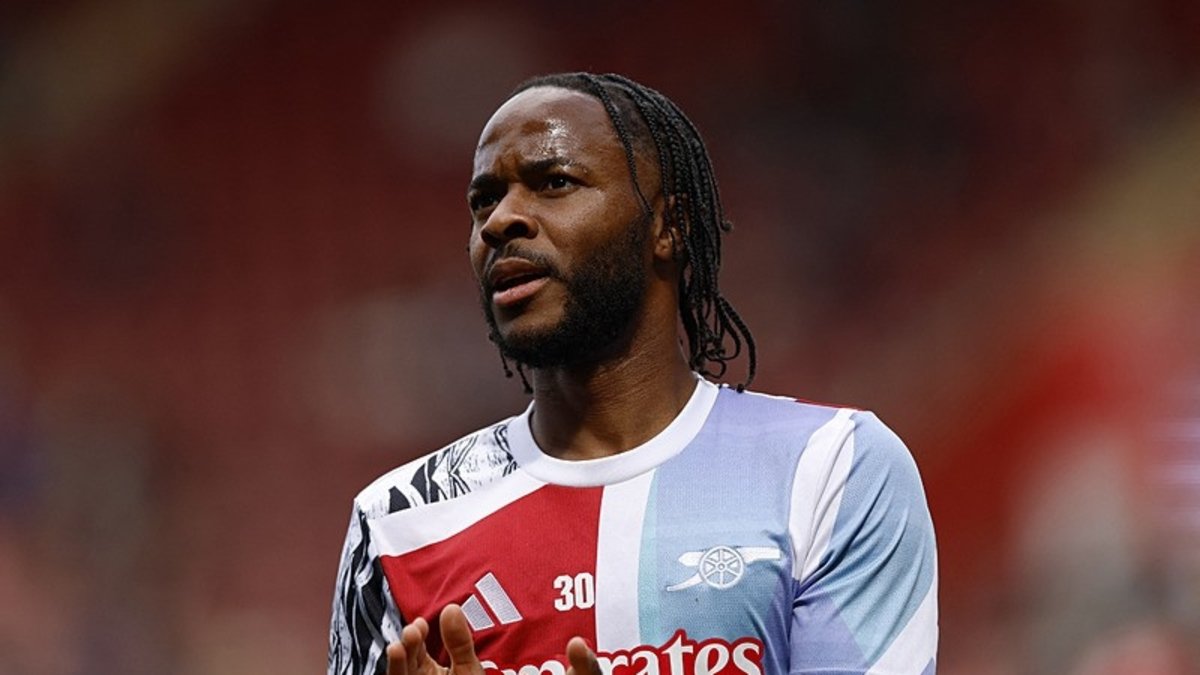 TRANSFER HABERİ - Galatasaray'dan Sterling hamlesi! İlk görüşme olumlu geçti TRANSFER HABERİ - Galatasaray'dan Sterling hamlesi! İlk görüşme olumlu geçti