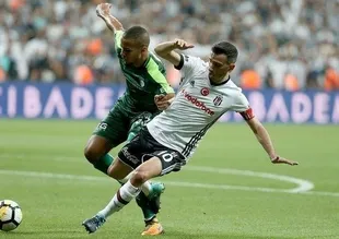 Milli takımda Oğuzhan Özyakup gelişmesi