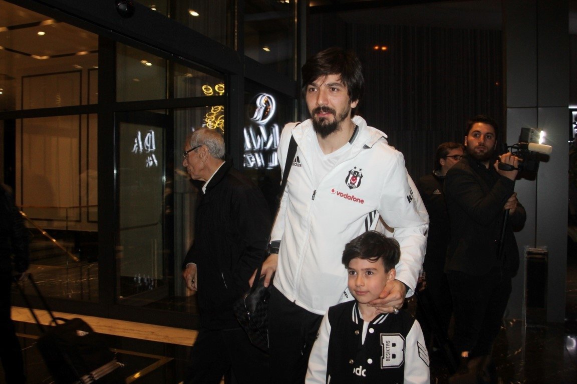 Beşiktaş kafilesi Trabzon’a gitti