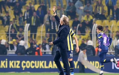 Fenerbahçe Teknik Direktörü Jorge Jesus taraftarlara sinirlendi!