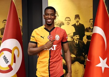 G.Saray'da ayrılık!