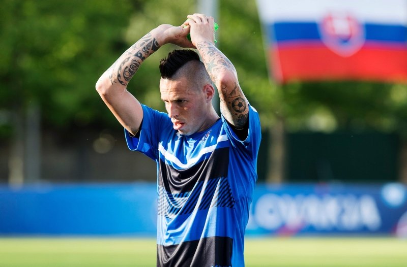 Beşiktaş’ta Marek Hamsik sesleri