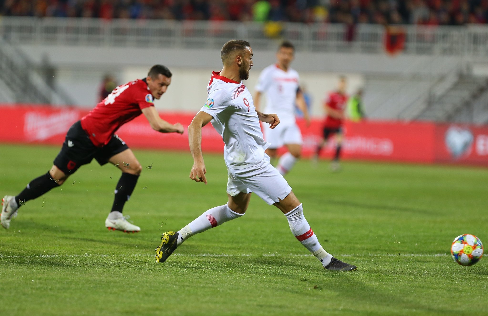 Usta yazarlar Arnavutluk - Türkiye maçını değerlendirdi!