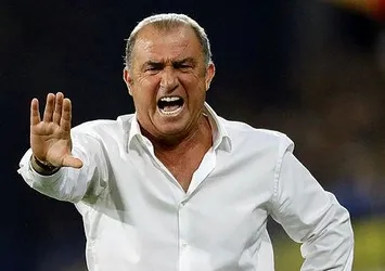 Terim ipleri sıkı tutuyor
