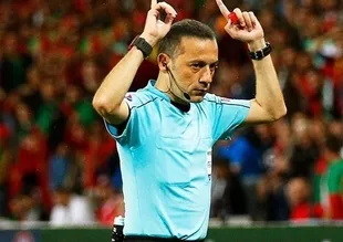 Tarihi rekabette düdük Cüneyt Çakır'ın