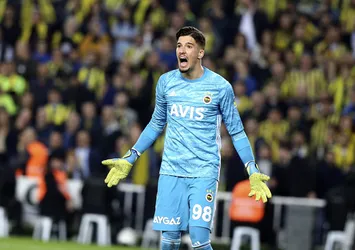 Altay Bayındır'a sürpriz talip!