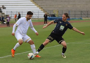 Gol düellosundan Manisa FK galip çktı!