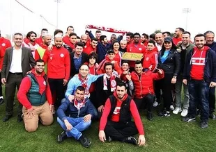 Eto'o'ya taraftarlardan sürpriz!