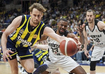 Fenerbahçe Beko seride durumu eşitledi!