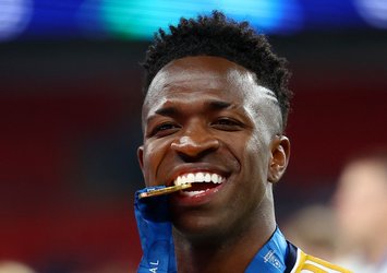 Şampiyonlar Ligi'nde yılın oyuncusu Vinicius Junior!