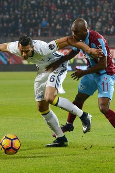 Trabzonspor, Avni Aker'deki son maçta Fenerbahçe'ye kaybetti