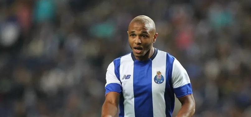 Beşiktaş, Brahimi'yi Sosa yüzünden kaçırdı
