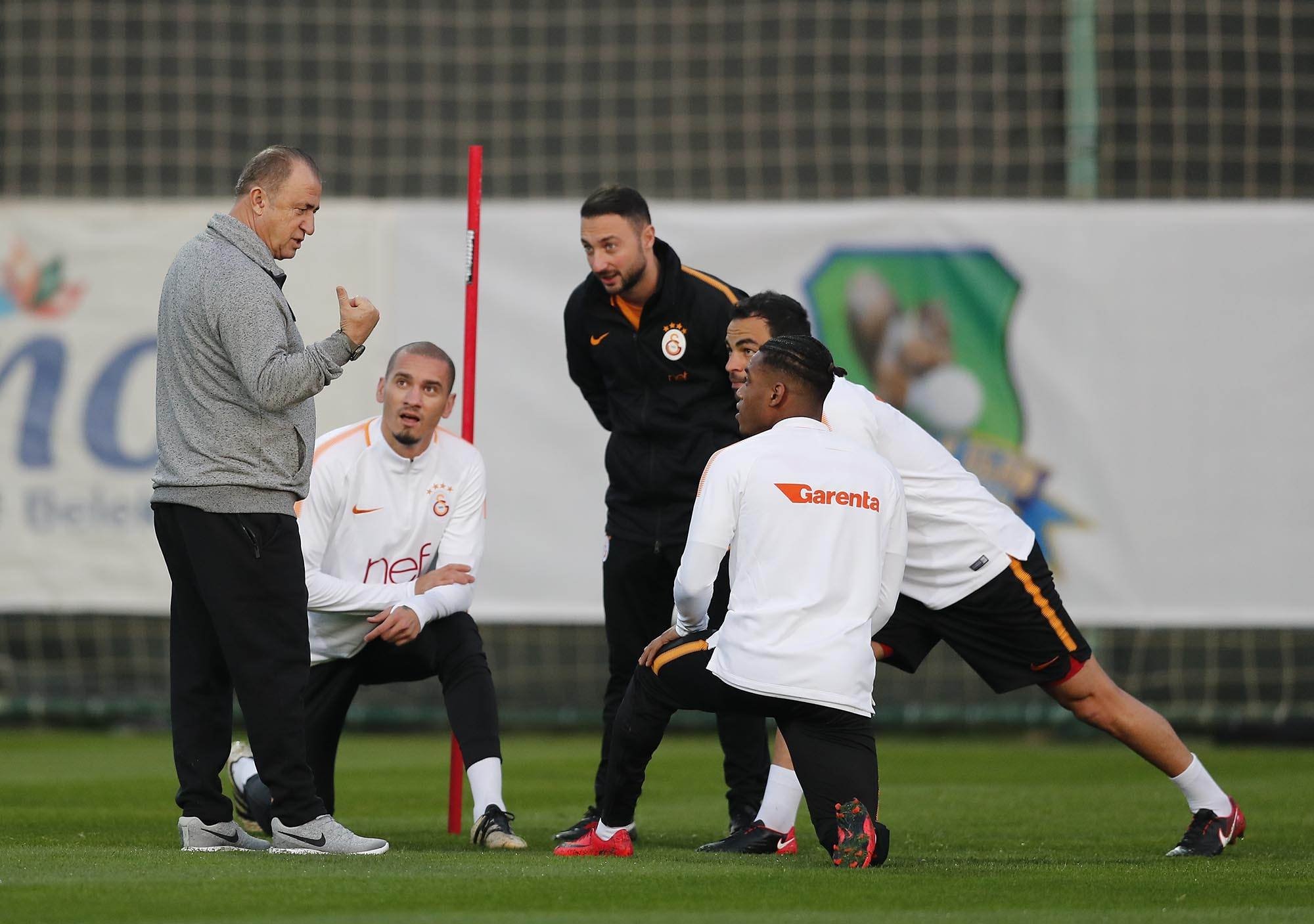 Lucescu’dan Galatasaray’a ziyaret