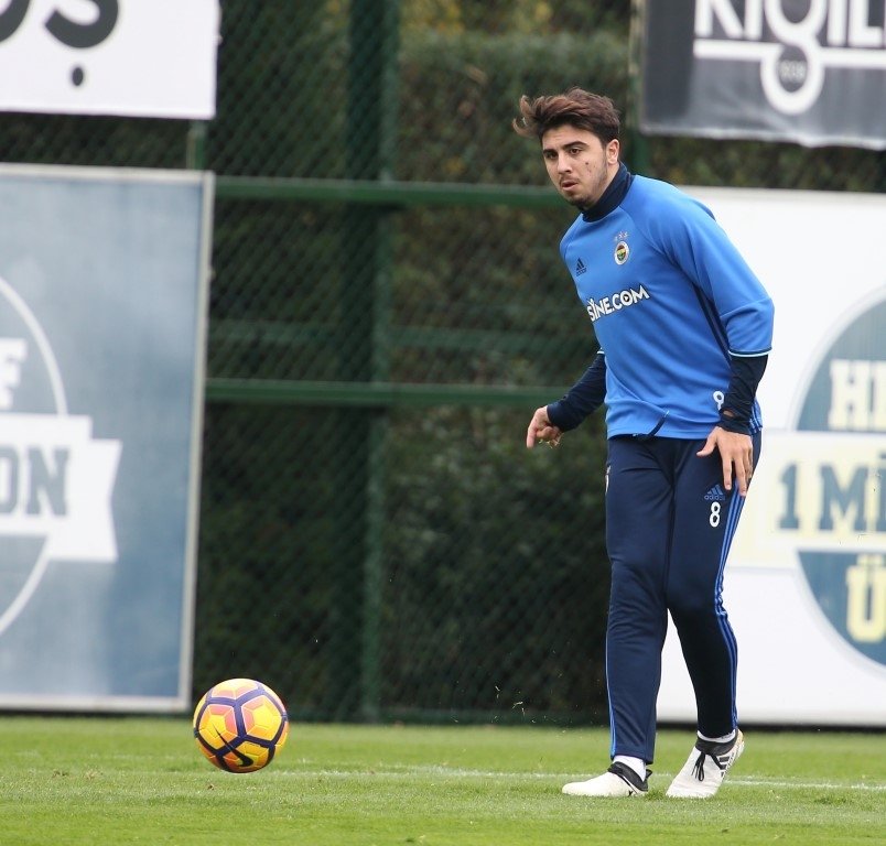 Fenerbahçeli futbolcu gözaltına alındı