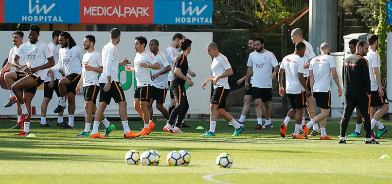 Galatasaray'da derbi mesaisi sürüyor