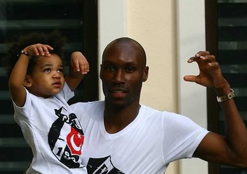 Beşiktaş, Atiba'nın oğlu Noah'ın lisansını çıkardı!