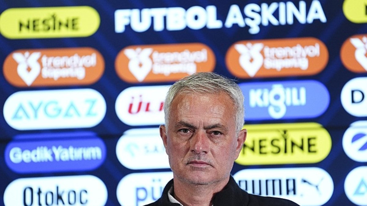 Fenerbahçe'den Mourinho kararı! Transfer bütçesi artacak ve... Fenerbahçe'den Mourinho kararı! Transfer bütçesi artacak ve...