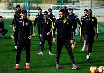 Yeni Malatyaspor ikinci yarı hazırlıklarını sürdürüyor