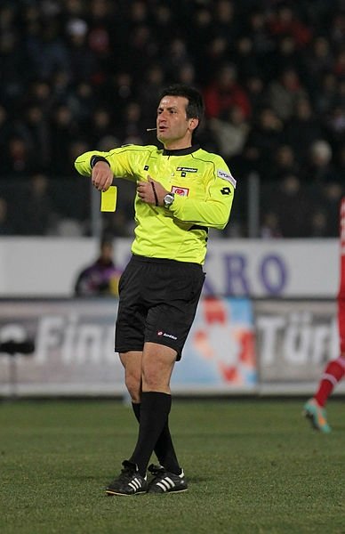 İşte hakemlerin tuttuğu takımlar