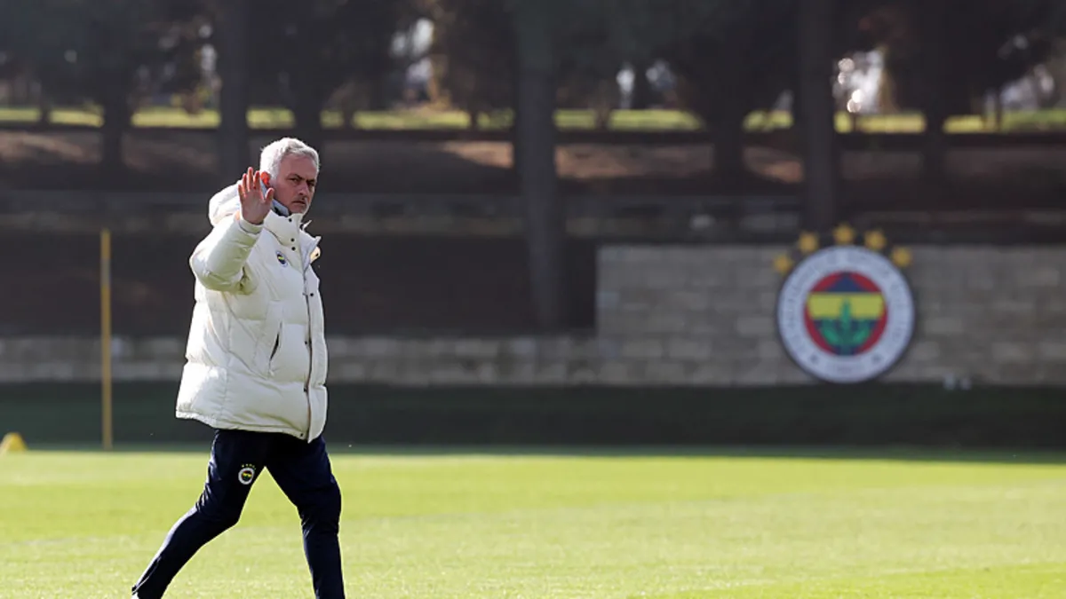 Fenerbahçe kafilesi, Adana'ya geldi!