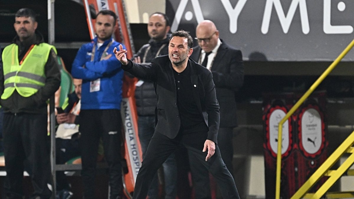 Okan Buruk maç sonu açıkladı! Koridorda neler yaşandı? Okan Buruk maç sonu açıkladı! Koridorda neler yaşandı?