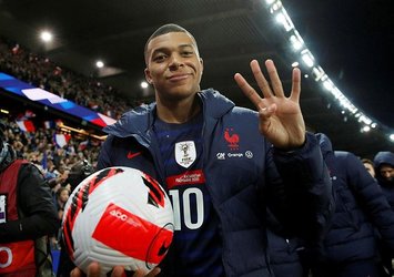 Mbappe bir ilke imza attı! 36 yıl sonra...