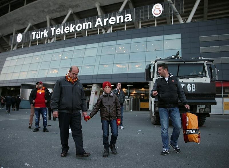 Maçın ertelenme nedeni o ihbar!