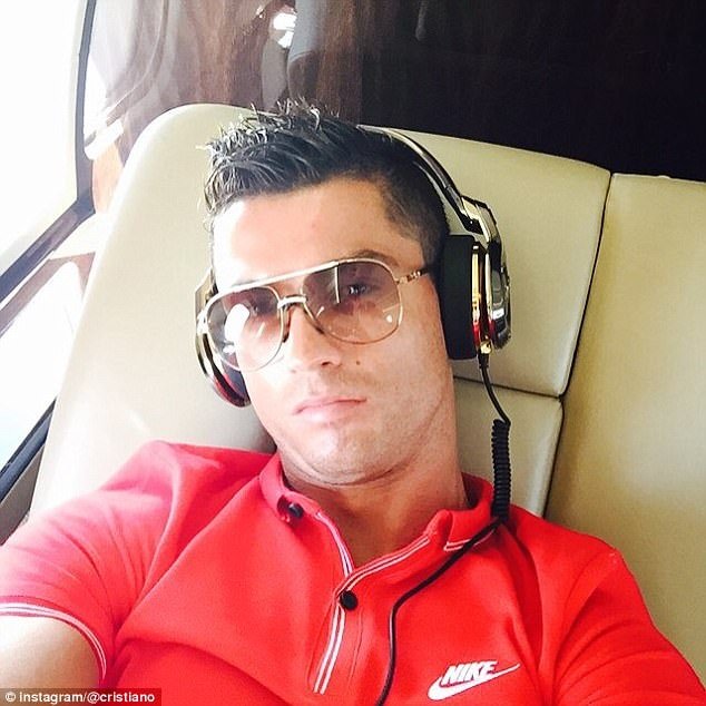 Ronaldo: Bir ’selfie’ çılgını...